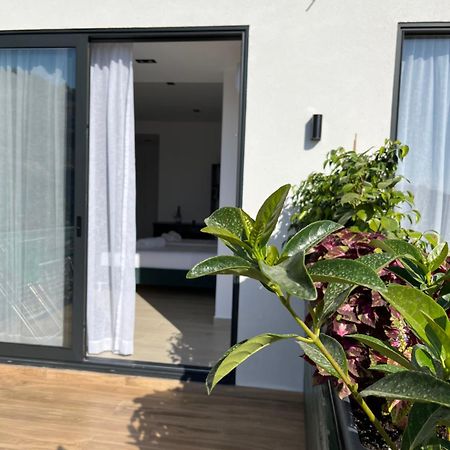 Del Mare Otel Saranda Dış mekan fotoğraf