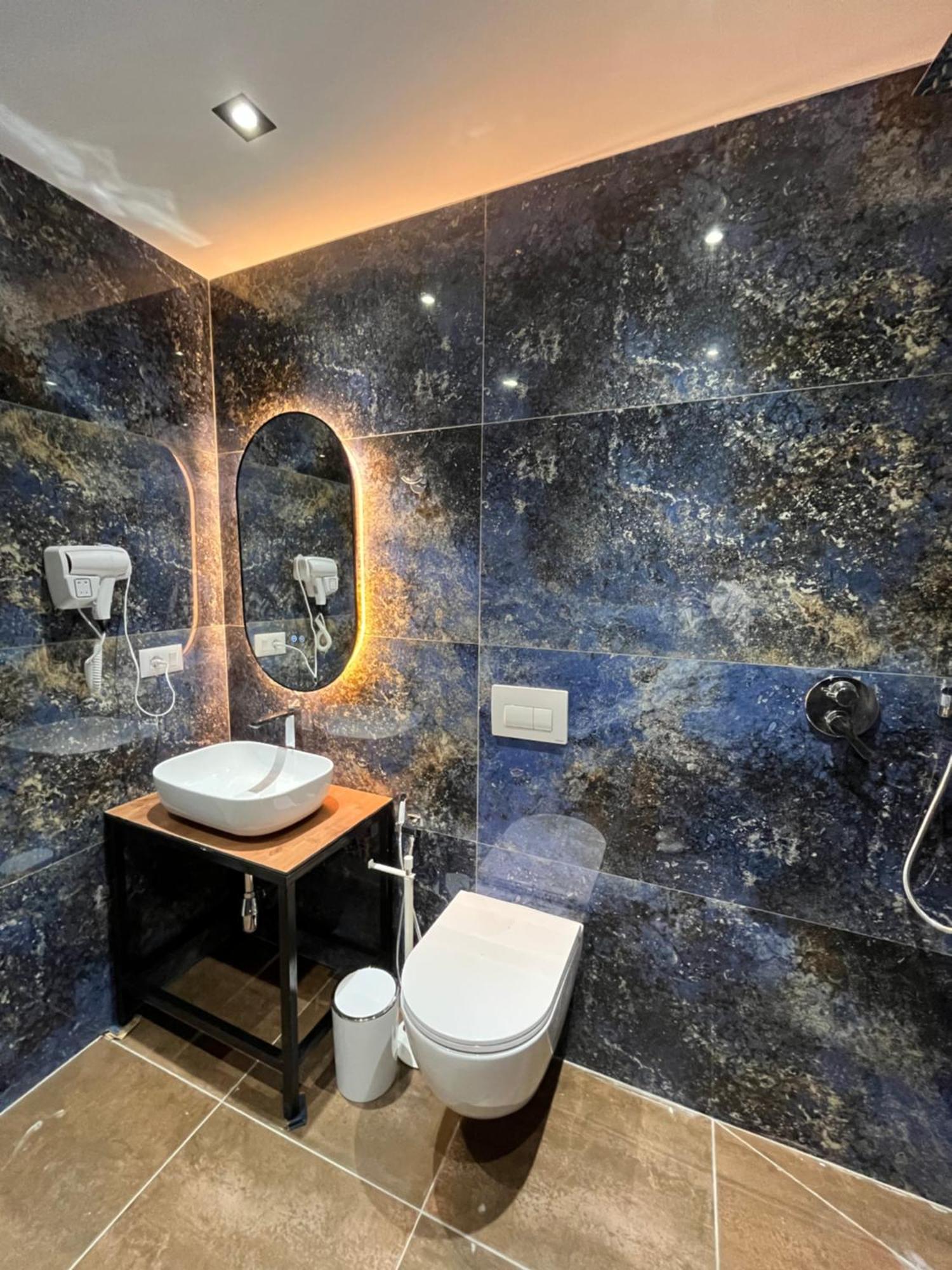 Del Mare Otel Saranda Dış mekan fotoğraf