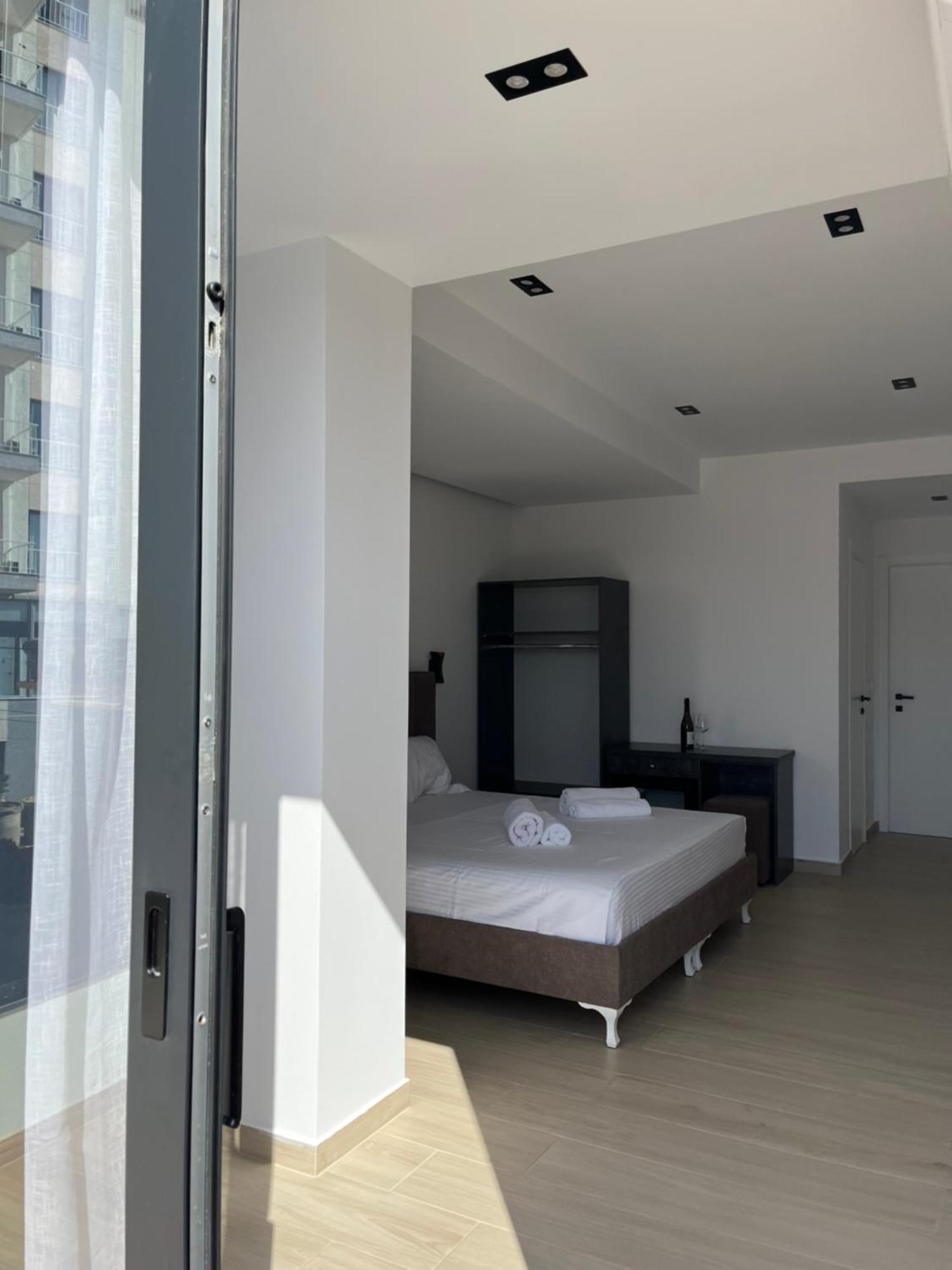 Del Mare Otel Saranda Dış mekan fotoğraf
