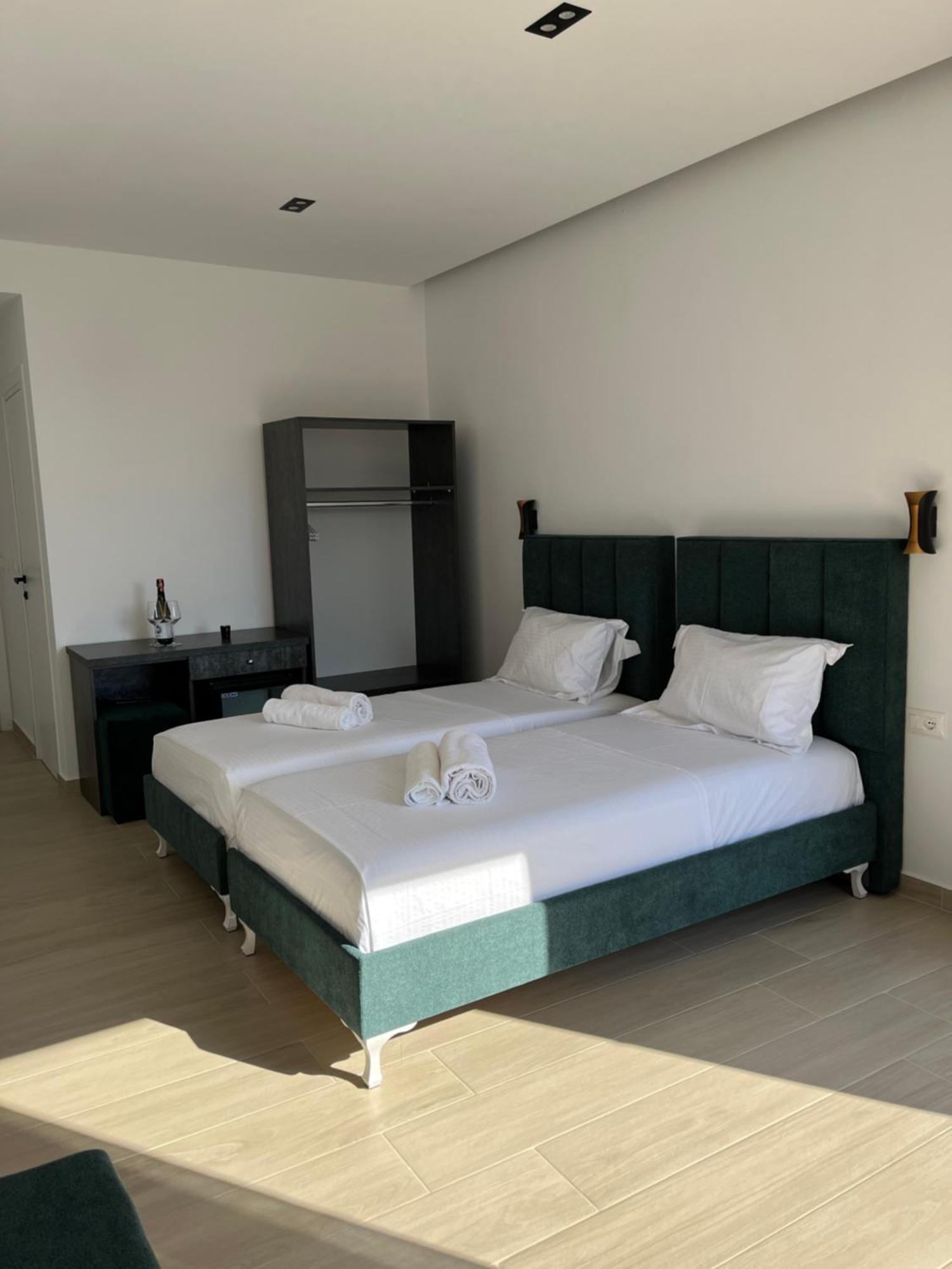 Del Mare Otel Saranda Dış mekan fotoğraf
